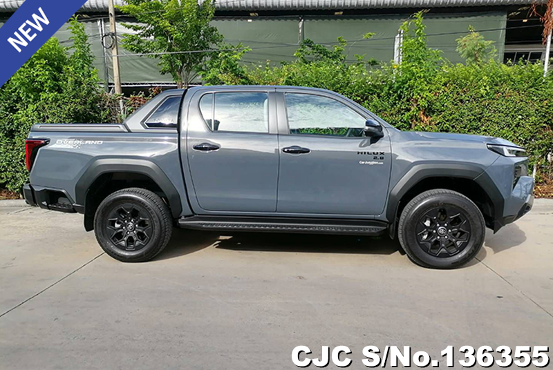 Toyota Hilux in Ash for Sale Image 6