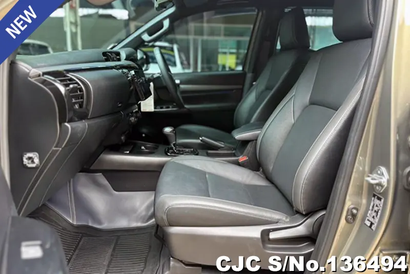 Toyota Hilux in Oxide Bronze Metallic for Sale Image 7