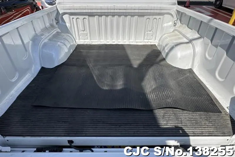 Toyota Hilux in White for Sale Image 6