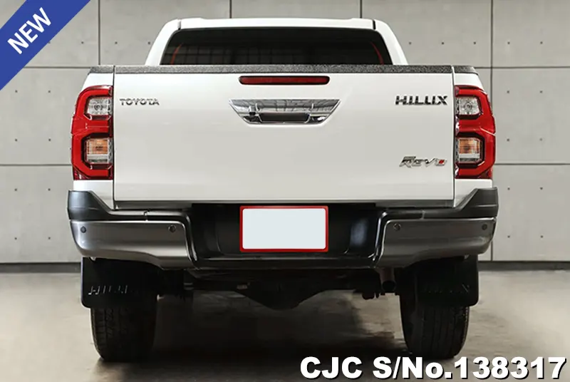 Toyota Hilux in White for Sale Image 3